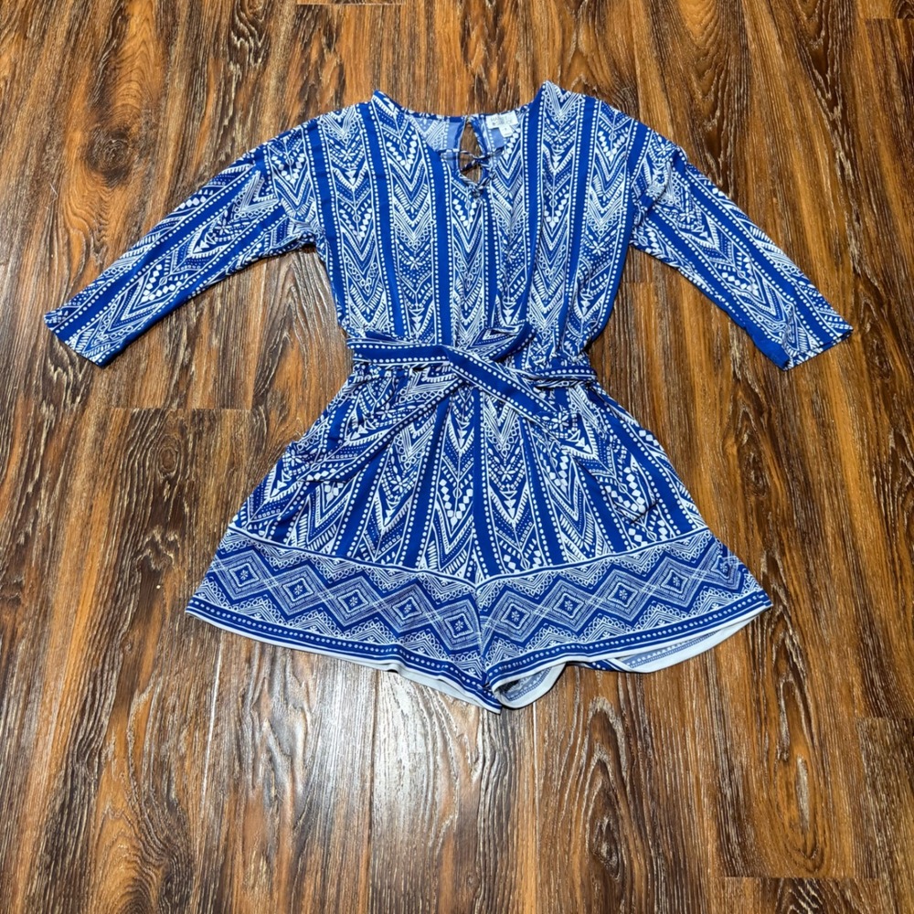 Market & Spruce Blue White Geometric Tribal 3/4 Sleeve Romper Womens M Tie Waist